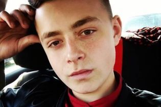 Помогите подарить Святу шанс на жизнь