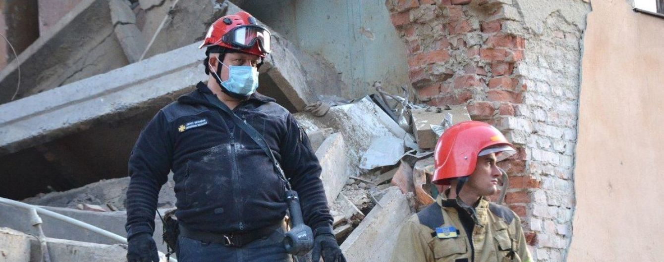 Обвал будинку в Дрогобичі. Як живуть постраждалі і як запобігти руйнації багатоповерхівок