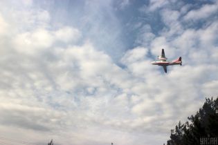 До гасіння масштабної пожежі у Луганській області залучили авіацію