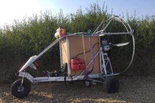 В Словакии пограничники задержали украинского контрабандиста на мотопаратрайке