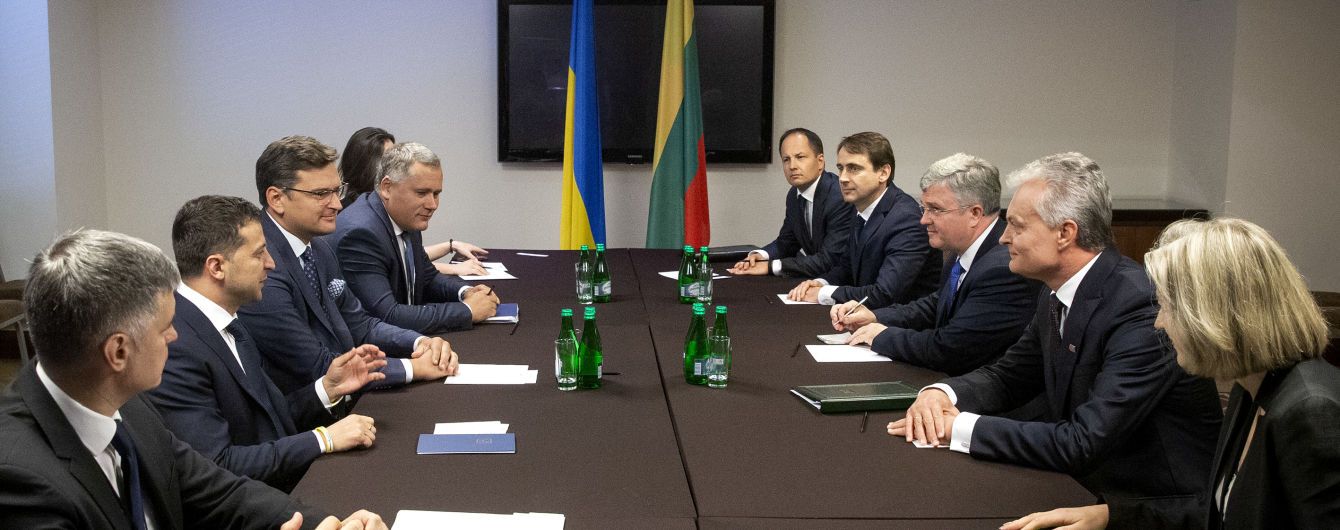 Зеленский встретился с президентом Литвы