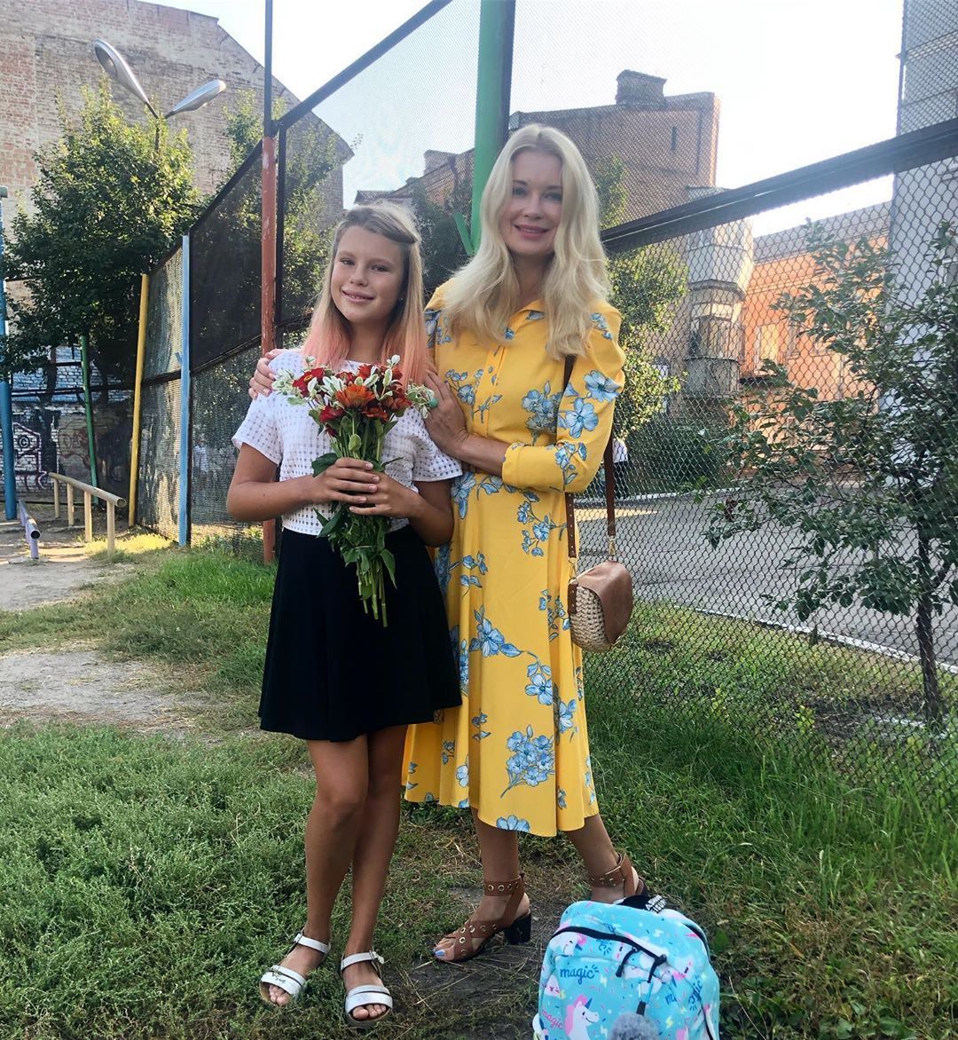 Зірки повели дітей до школи_4