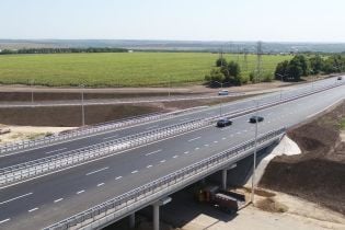 ЕБРР выделит почти миллиард евро на ремонт дорог в Украине