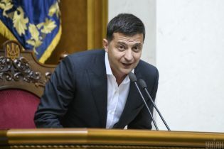 "Щотижневе позбавлення мантій". Зеленський анонсував масштабні чистки у судах