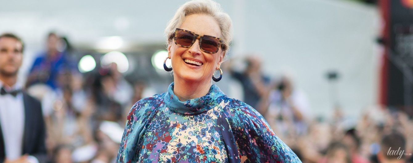 Смело и красиво: 70-летняя Мерил Стрип вышла на красную дорожку в полупрозрачном платье от Givenchy
