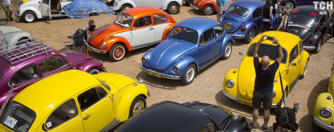 Volkswagen выпустит электрические рестмоды Beetle "Жук"