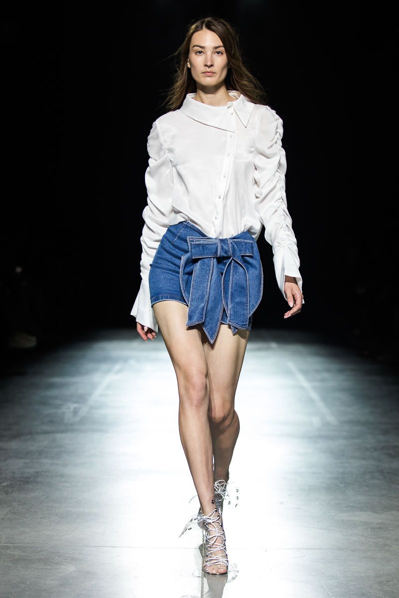 Показ коллекции SS 20 Dafna May_21