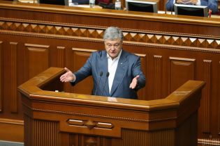 Порошенка, Дубінського й Рабіновича хочуть позбавити виплат за прогули засідань у Раді