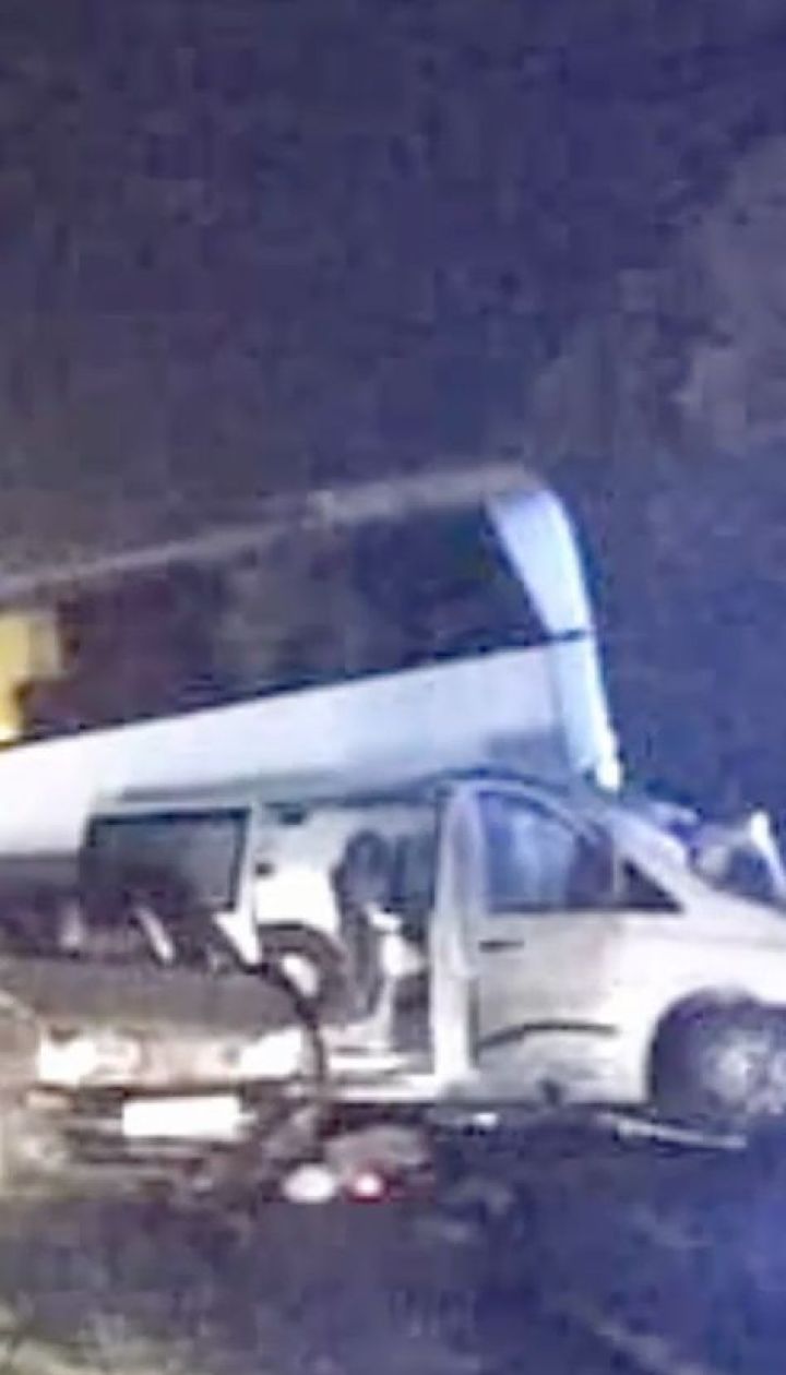 Автобус с детьми попал в аварию на Львовщине