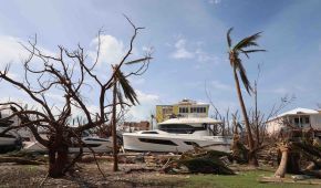 Смертоносний ураган "Доріан": показали фото наслідків стихії на Багамських островах