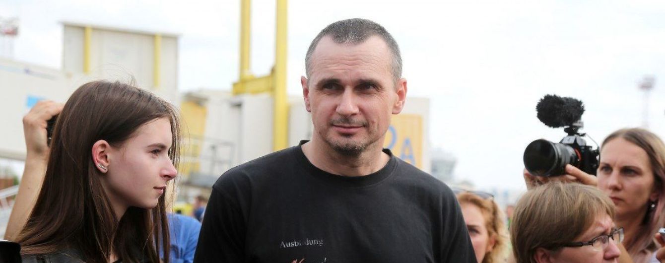 Сенцов розповів про своє ставлення до Зеленського та про "мутних осіб" в його оточенні