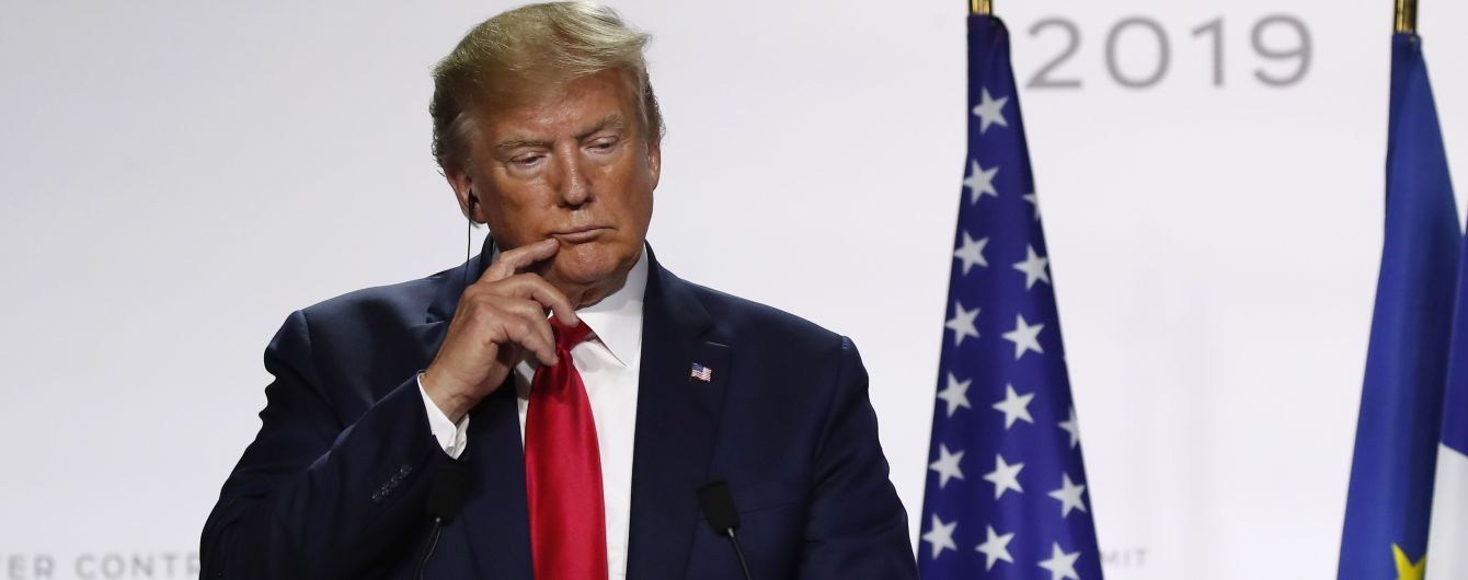 В США из-за "украинского скандала" начали процедуру импичмента Трампу. Он заявил о "президентском харассменте"