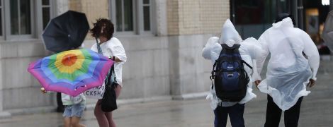 Сильні пориви вітру та значні дощі: в Україні прогнозують складні погодні умови