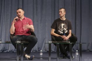 "Извращение" Киселева, воспоминания о заключении и планы: главное из пресс-конференции освобожденных Сенцова и Кольченко