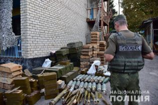 На Донетчине три добровольческих батальона передали оружие полиции