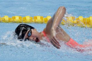 12-летняя пловчиха стала чемпионкой Китая и может выступить на Олимпийских играх