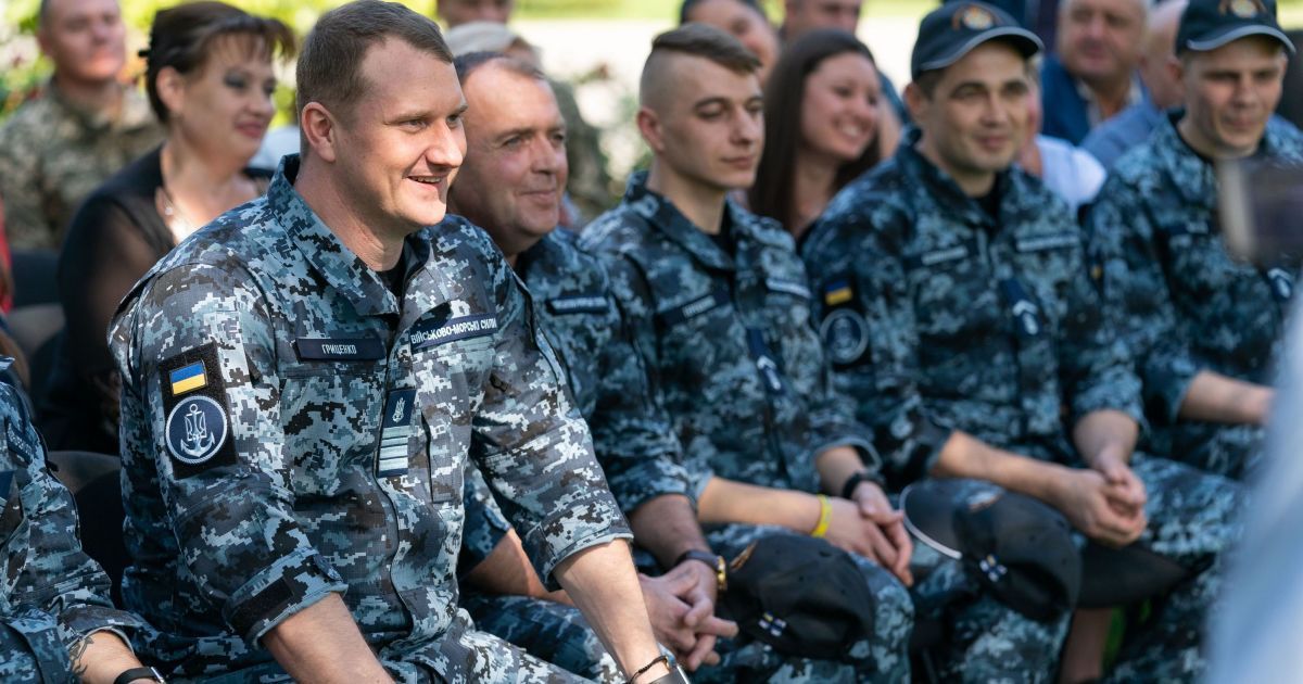 У Зеленського придбали житло для звільнених українських моряків