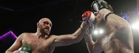 Фьюри с окровавленным лицом одержал тяжелую победу над Валлином