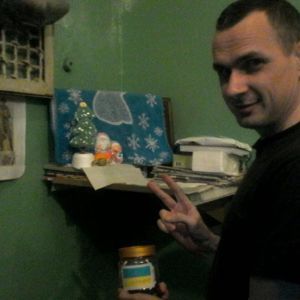 Сенцов показал единственное фото из российской тюрьмы