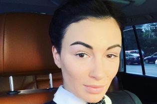 Анастасия Приходько выходит из партии Тимошенко и возвращается на сцену