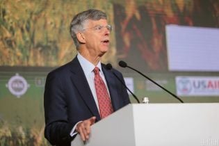 Показания о давлении окружения Трампа на Украину: Тейлор рассказал об "ужасе", которого избежал Зеленский