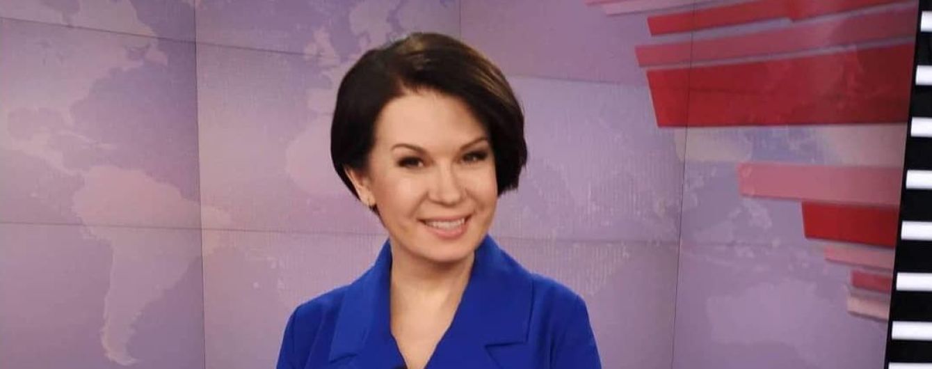 У синій сукні і з сином за руку: Алла Мазур поділилася зворушливим знімком