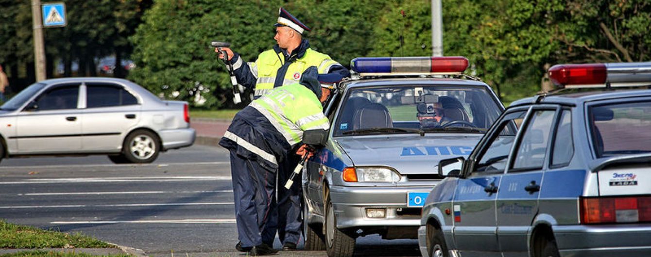 У Росії деяким водіям дозволять не платити штрафи