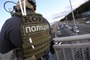 Неизвестный "заминировал" церковь и больницу во Львове