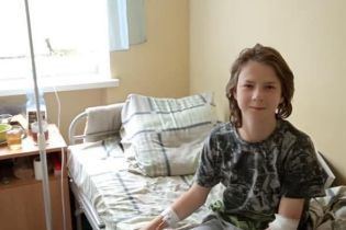 Несчастный случай с Пашей в детстве теперь заставляет его бороться за жизнь