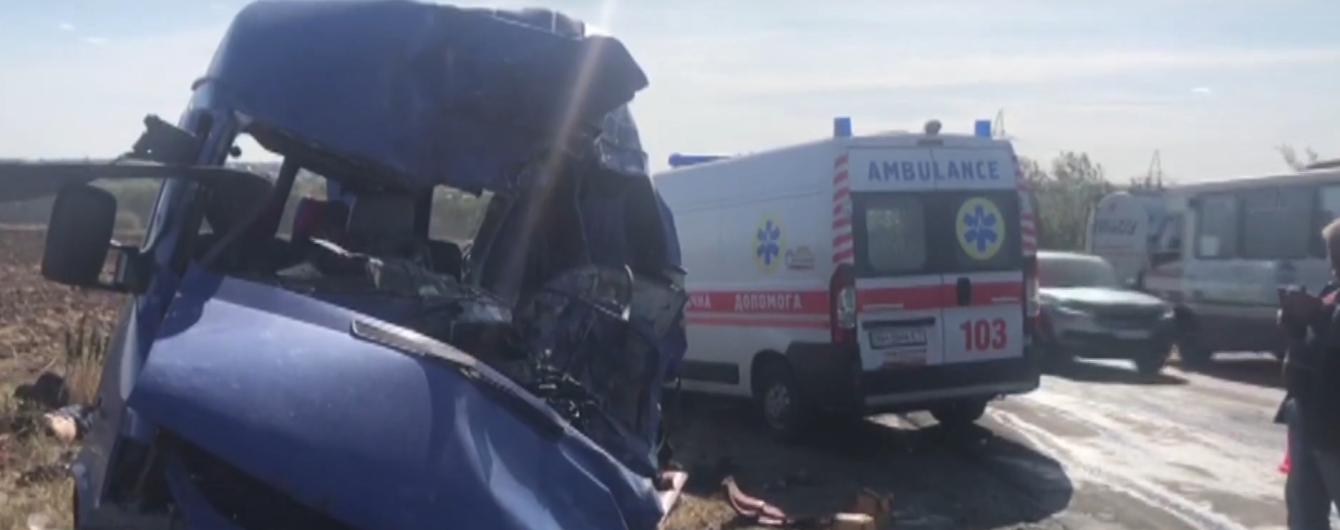 Трагічна ДТП маршрутки на Одещині. В поліції з'ясували, хто винен в аварії