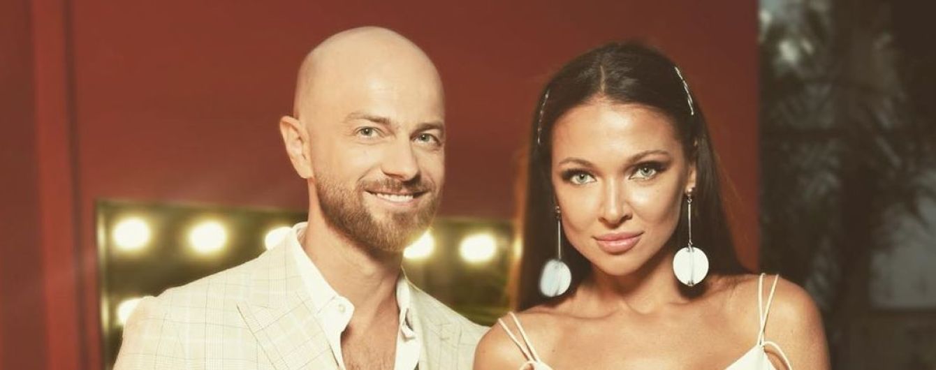 Влад Яма привітав кохану дружину з "дерев'яним" весіллям