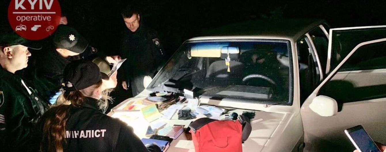 У Києві чоловіки з посвідченнями "антикорупціонерів" стріляли у поліцейських – ЗМІ