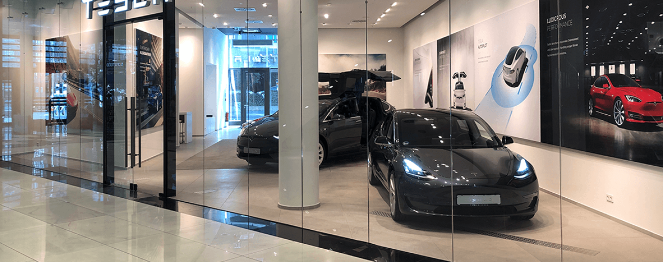 Tesla установила рекорд поставок, но провалила собственный план