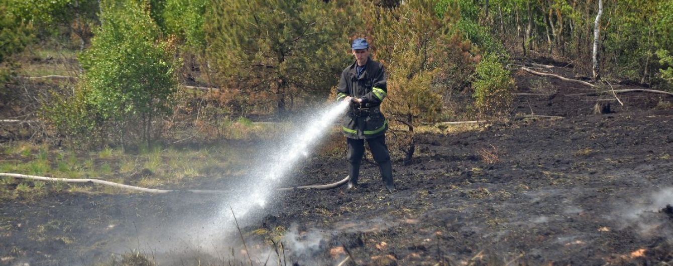 Под Киевом горят торфяники - в одном из районов столицы ухудшилось состояние воздуха