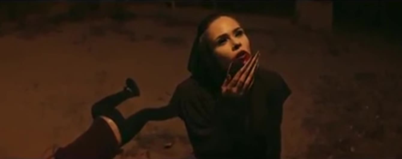 Фронтвумен The Hardkiss Санина чуть не сгорела на съемках нового мистического клипа