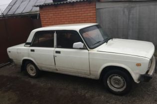 В Ужгороде пьяный водитель-беглец на "Жигулях" насобирал охапку штрафов