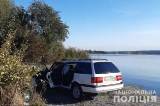 На Киевщине во время рыбалки вместе с авто утонул мужчина