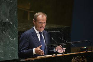 Туск передрік проблеми для Європи, "якщо ми не зможемо захистити Україну"
