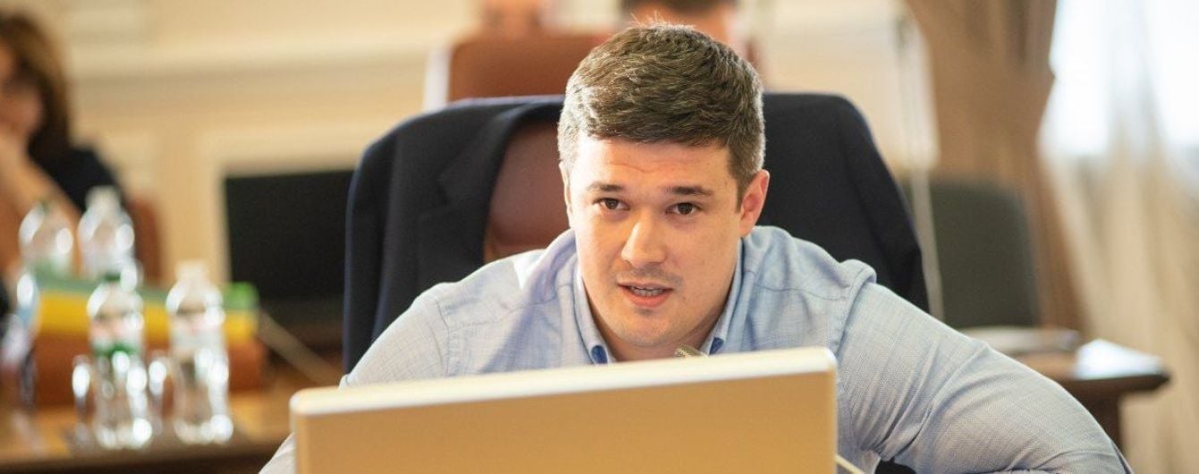 Вице-премьер Федоров рассказал, с чего начнется создание "государства в смартфоне"