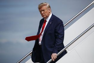 Трамп рассказал, сколько миллиардов долларов потерял в бизнесе за время президентства"