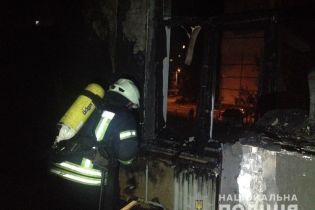Неизвестные проникли в детский сад в Киеве и устроили поджог