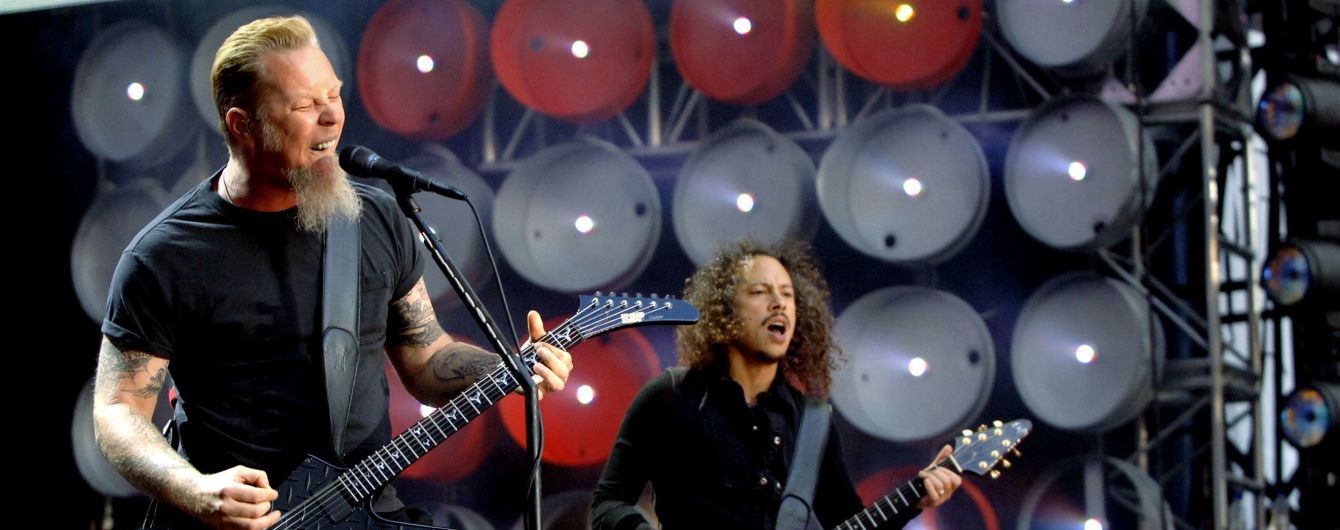 Группа Metallica отменила концерты из-за запоя вокалиста