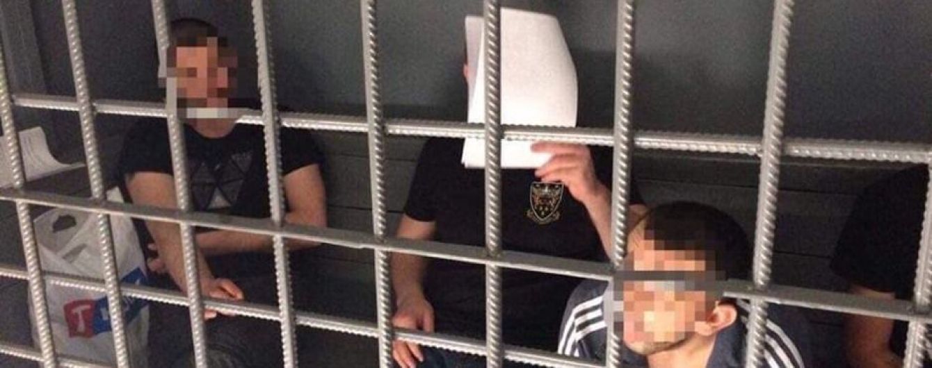 В Киеве "таксисты" подсыпали людям клофелин и грабили их