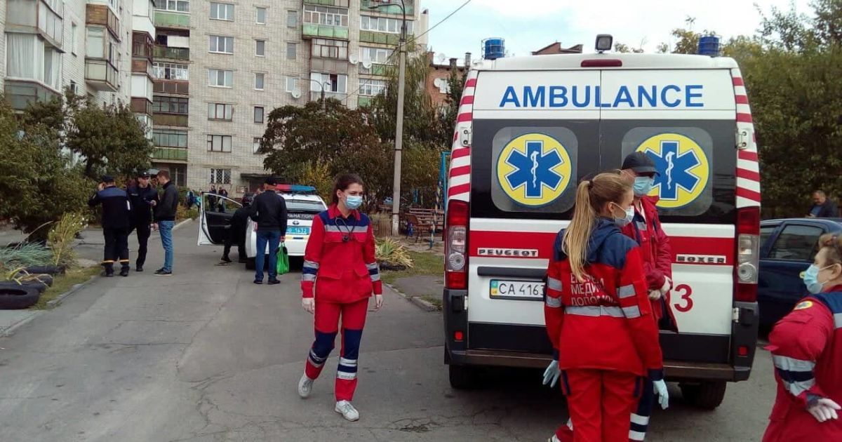 В Киеве годовалая девочка отравилась грибами из заказанной пиццы