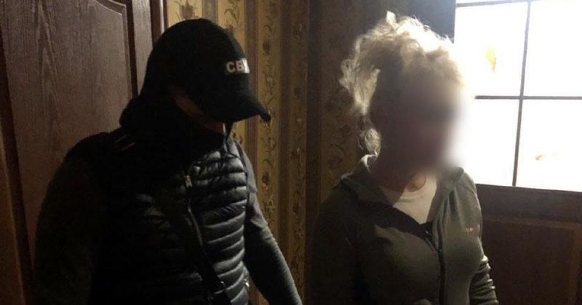 Жертві "розбили" голову биткою: на Донеччині жінка замовила вбивство свого чоловіка