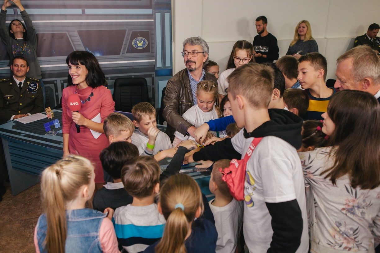 Олександр Ткаченко з дітьми