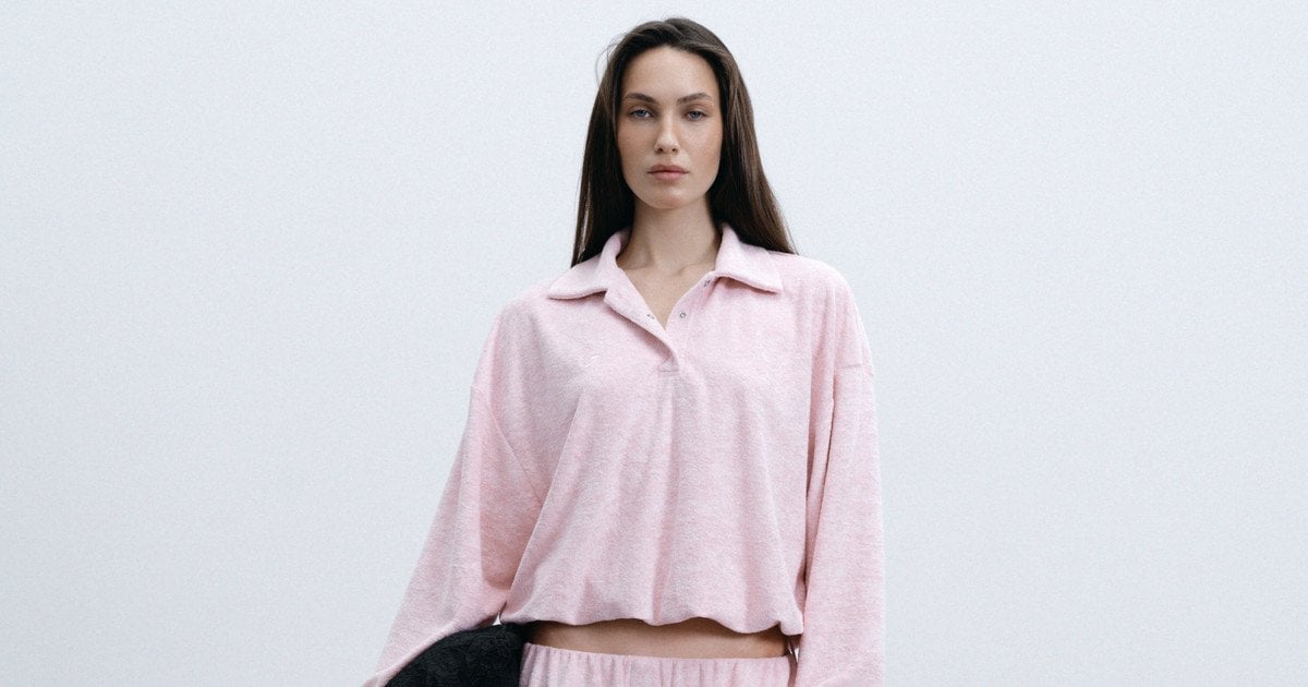 Стильні костюми та унісекс-моделі з графічними принтами: український бренд презентував нову колекцію