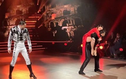 "Танці з зірками": Надежда Мейхер зажгла паркет страстным пасадоблем с двумя мужчинами