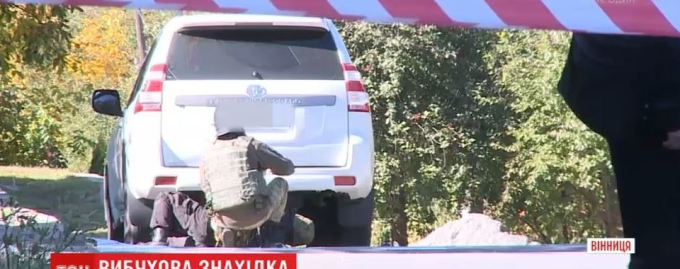 Працівники СТО у Вінниці випадково виявили гранату в запасному колесі позашляховика