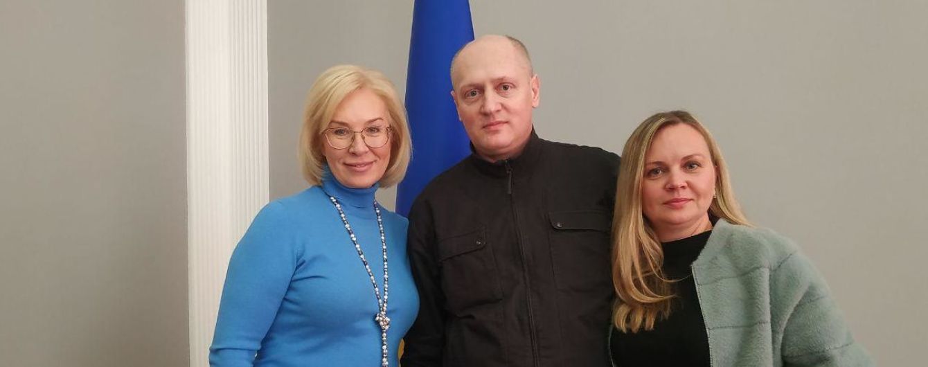 В Украину вернулся осужденный в Беларуси журналист Павел Шаройко
